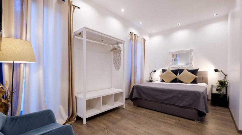Apartment Elegance - Master bedroom