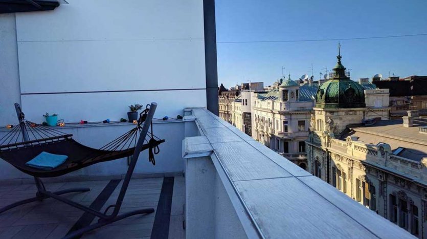 Studio Belgrade - Balcony View and Hammock